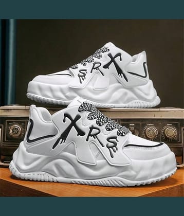 Xtoon White Men's Outdoor Shoes