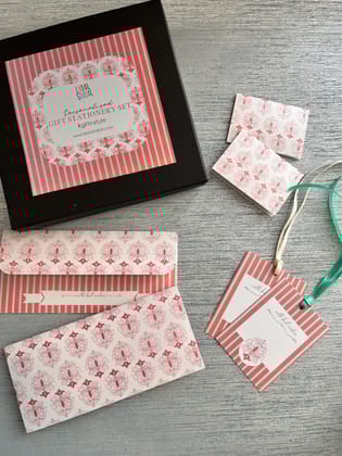 Damask Gift Box