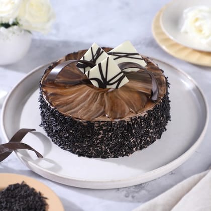 Chocolate Cream Cake 1 Kg Eggless