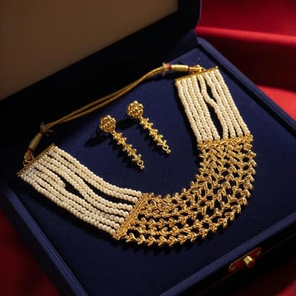 Pearl Cascade Statement Necklace Set Pearl Cascade Statement Necklace Set