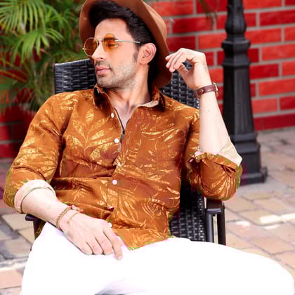 Tropical Leaves Brown Base Casual Pure Linen Full Shirt (Size - S) by BLUE EAGLE