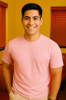 Classic Crew in Light Pink-S