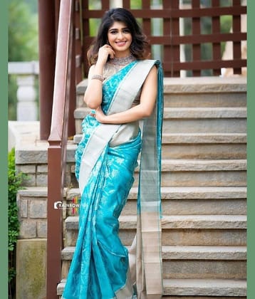 Vastukala Silk Woven Saree With Unstitched Blouse Piece ( Light Blue )