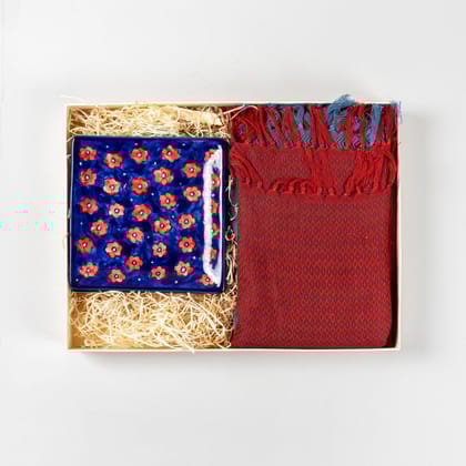 Serving Platters Set & Cotton Throw Gift Hamper-Serving Platter x 1 / Throw x 1 / 15.5 inches x 11.5 inches x 2 inches (Box Dimensions)