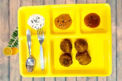 Aloo Bonda [4 Pieces]
