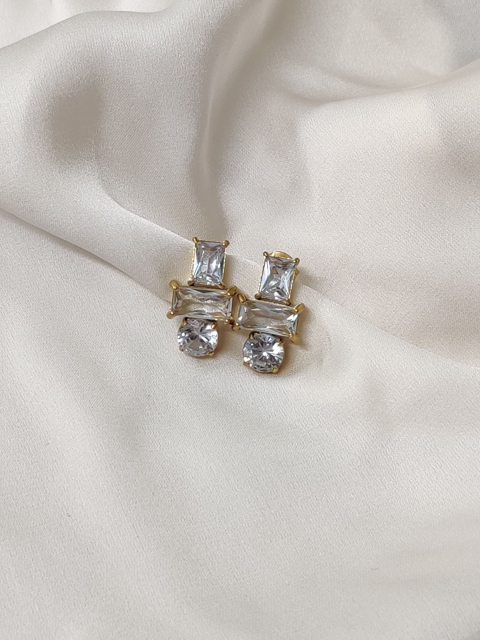 Xandra Earrings