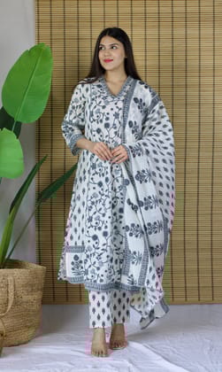 Soft Grey Kurta Set-S