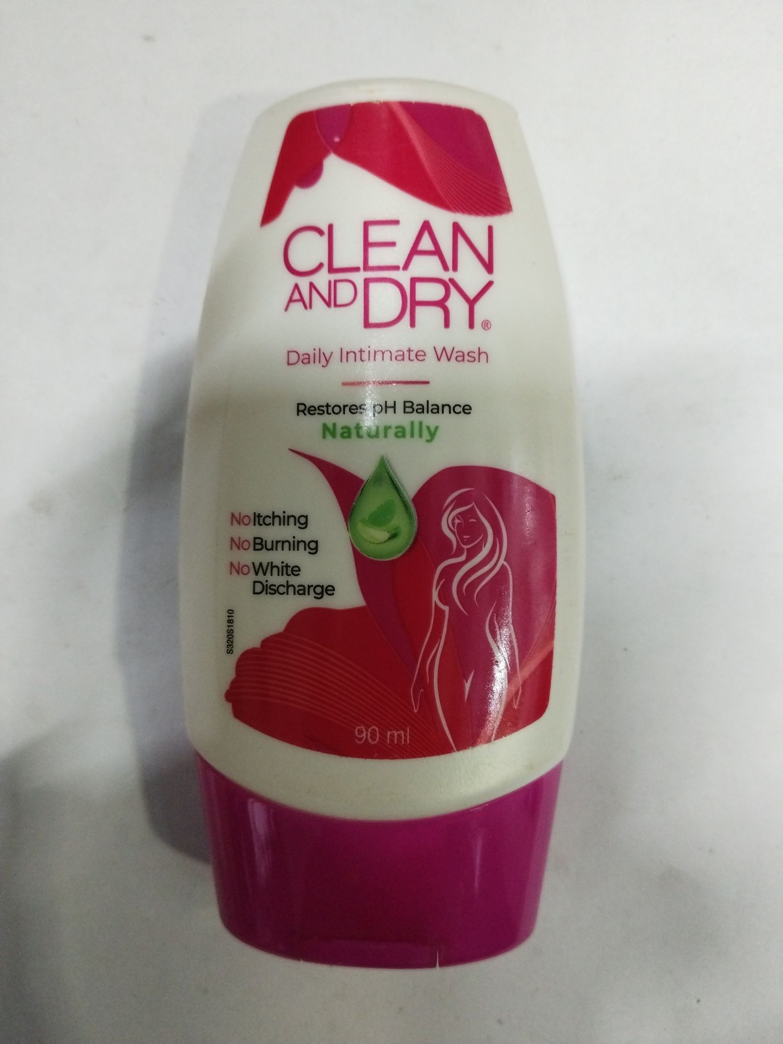 Clean and dry Daily intimate wash Restores ph balance Naturally 