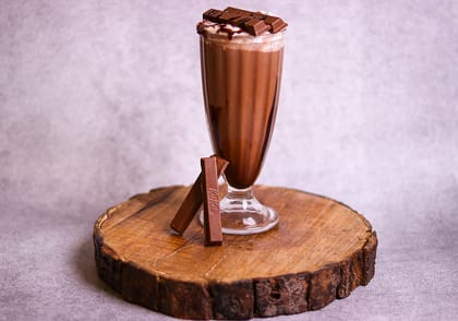 Kit kat shake