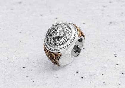 King Of The Jungle Ring