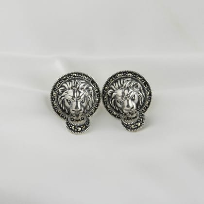 Marcasite Lion Silver Studs