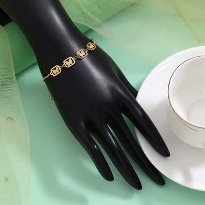 Polished Gold Color Stainless Steel 18k Gold Plated Demi Fine Bracelet-Bracelet Size: Adjustable / gold / Alloy With Good Quality Gold Plated