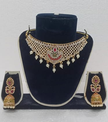 Elegant Gold Plated Kundan Choker Necklace Set