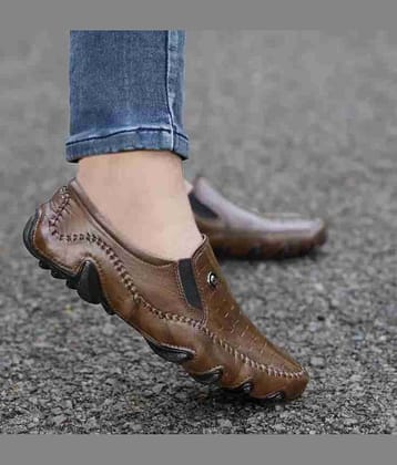 Akiko Black Men's Slip on