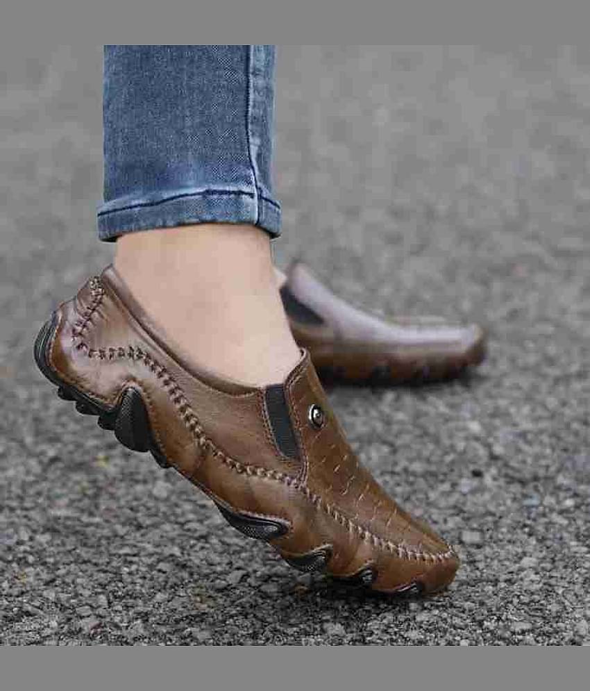 Akiko Black Men's Slip on