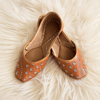 Pure Leather Tilla Jutti 