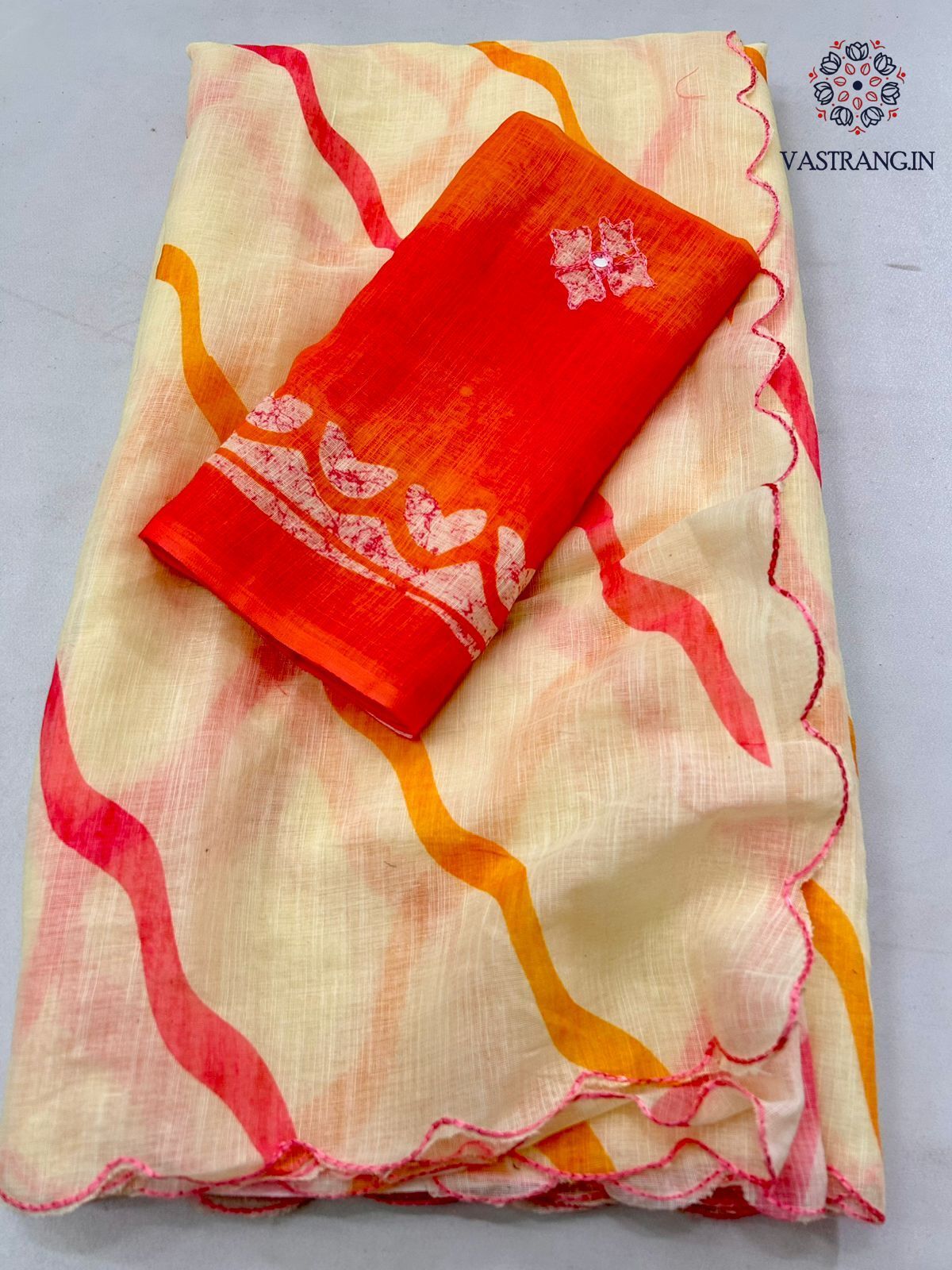 New Cotton Linen Leheriya Print With Arco Border n Cut Work Fancy Designer Wedding Wear Saree With Blouse