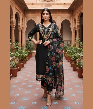 kedar fab Women Cotton Blend Embroidered A-line Kurti With Pants ( Black )