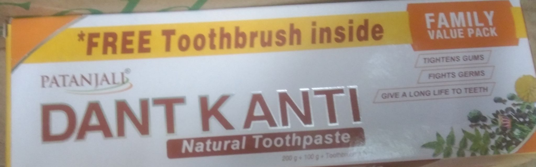 Patanjali dant kanti natural tooth paste 300gm
