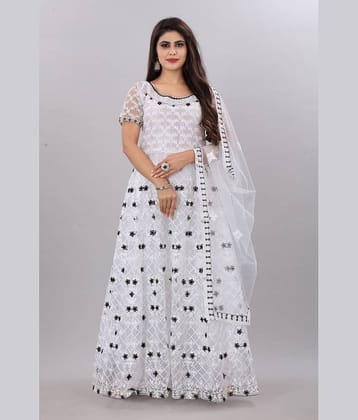 Apnisha - White Anarkali Net Women's Semi Stitched Ethnic Gown ( Pack of 1 )