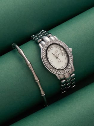 The-Victoria-Oval-Watch-With-Bracelet-Combo-Watch Combos
