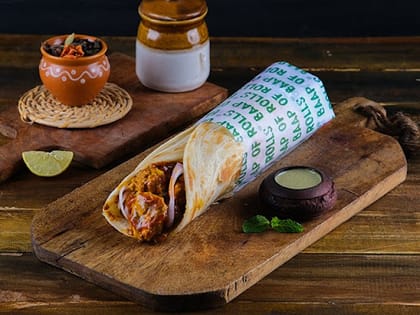 Makhani Paneer Roll