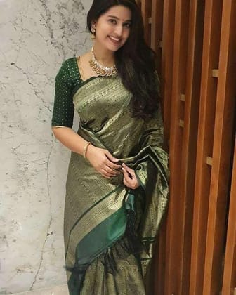 Zari Work Silk Saree With Blouse Piece