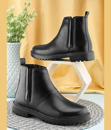 Fashion Victim Black Women's Ankle Length Boots