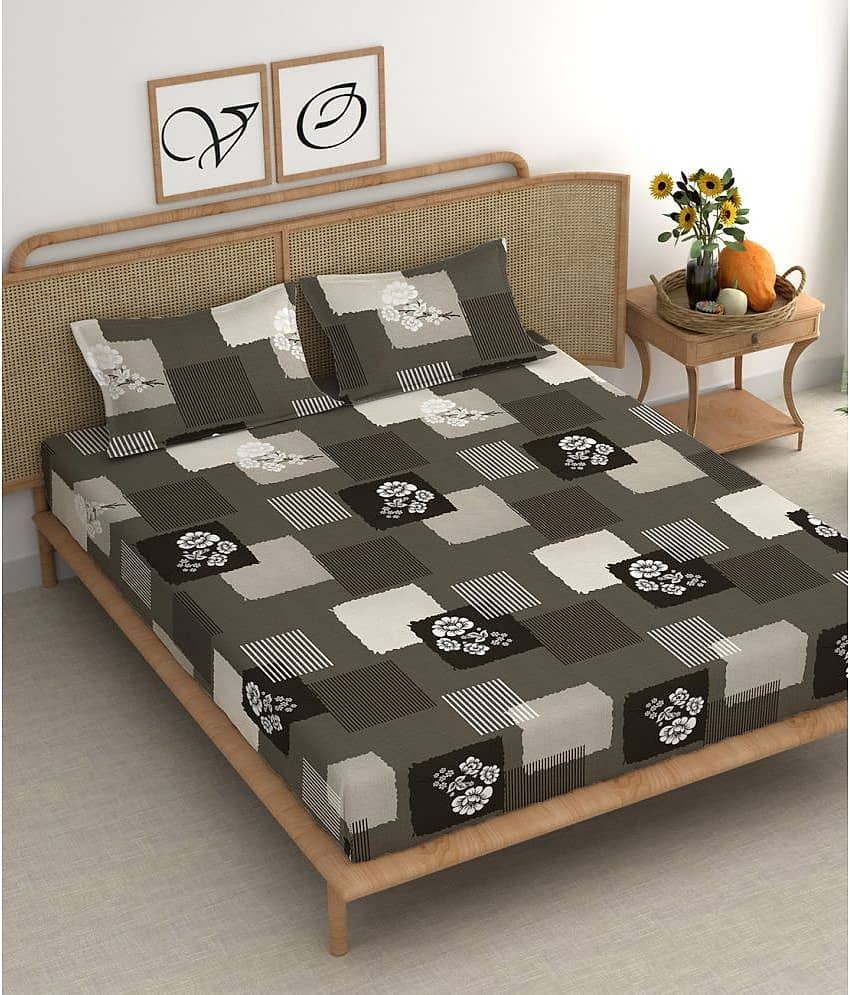 chhavi india Microfiber 1 Double King Bedsheet with 2 Pillow Covers ( Grey )