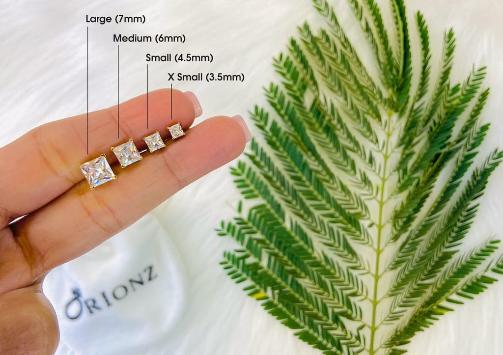 Princess Solitaire CZ Ear Stud For Him (1 Pc Only)