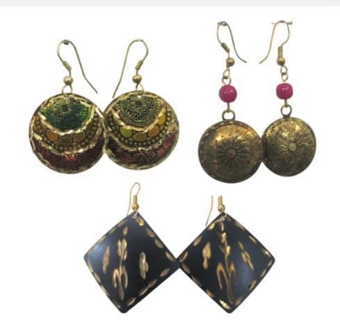 MRS RIGHT DESIGNER ALLOY MULTICOLOR EARRINGS FOR WOMEN AND GIRLS