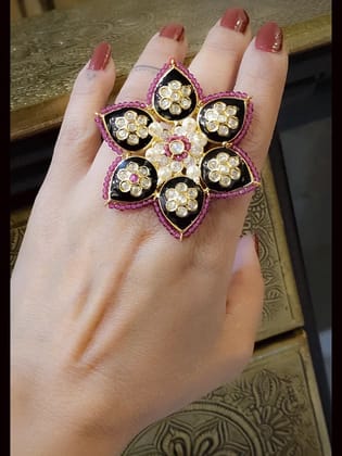 Green enamel flower shape adjustable kundan ring with ruby bead pirohi
