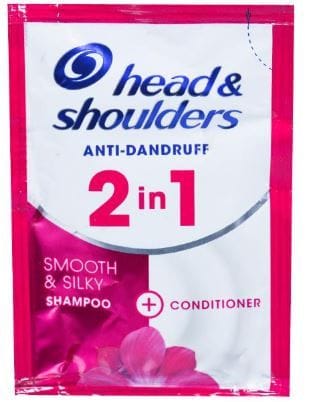 Head And Shoulders 2 In 1 Anti Dandruff Smooth And Silky Shampoo + Conditioner, 9 ml