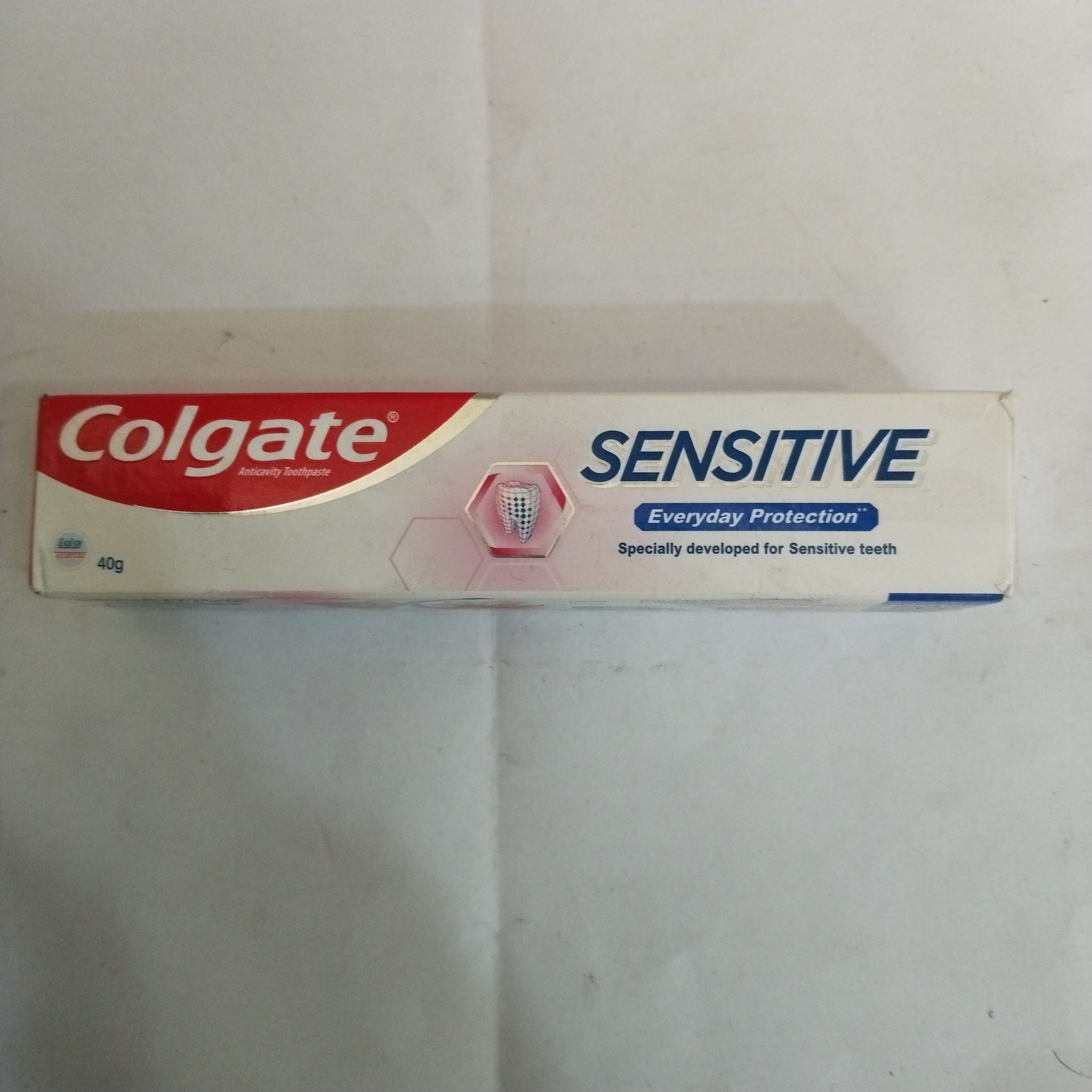 Colgate Sensitive Everyday protection Specially developed for sensitive teeth 