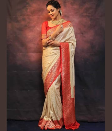 fab woven Art Silk Woven Design Banarasi saree With Unstitched Blouse Piece ( Off White )