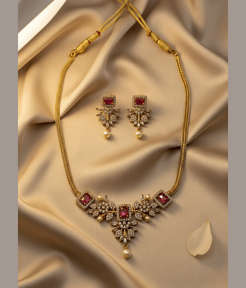 ROFARWORD Gold Brass Necklace Set ( Pack of 1 )