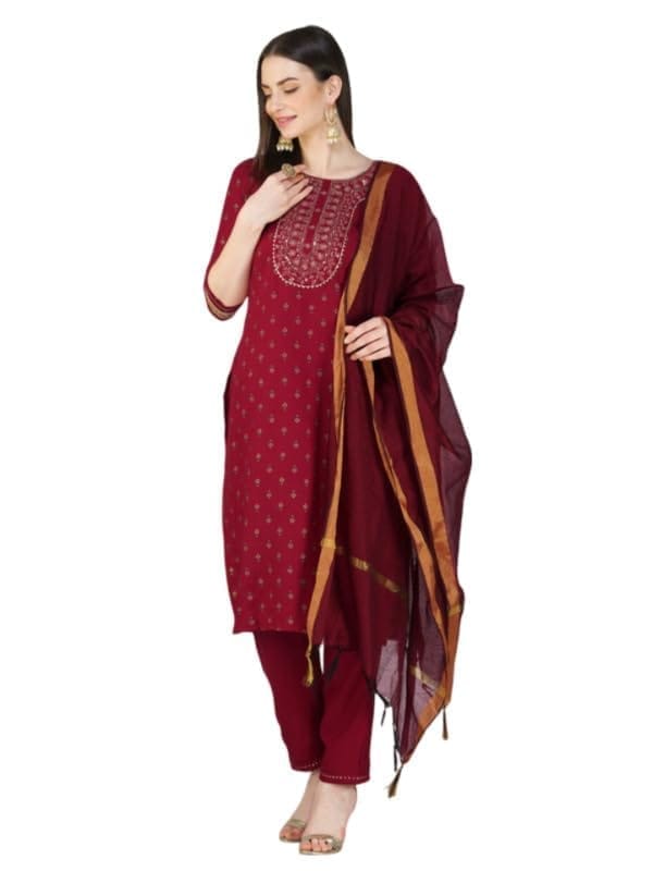 Women's Casual 3-4 th Sleeve Embroidery Cotton Kurti Pant Dupatta Set (Maroon, S)-PID50239