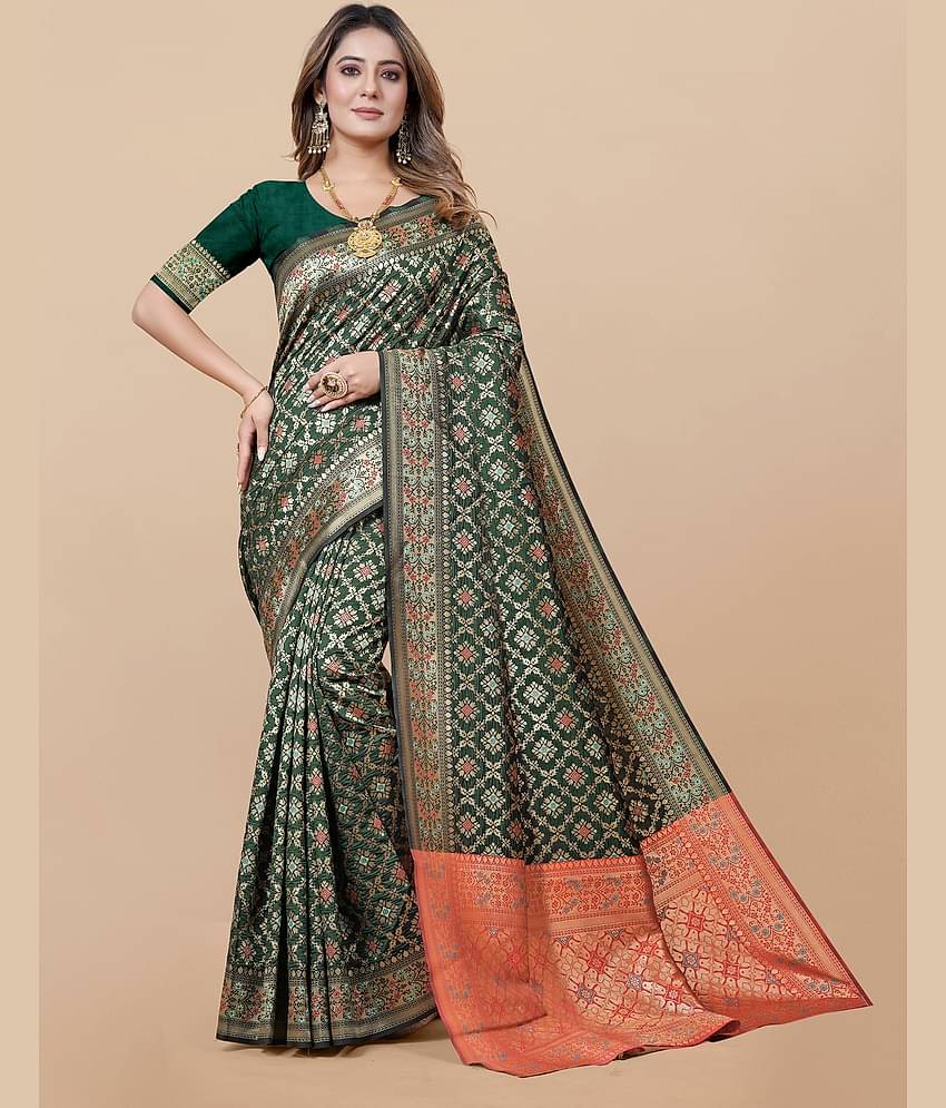 Gazal Fashions Banarasi Silk Embellished Saree With Unstitched Blouse Piece ( Green )
