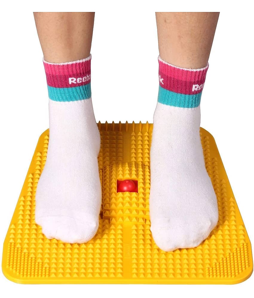 Horsefit  Manual Plastic Acupressure Foot Massager Plate with 24 Magnets for Stress Free, Blood Flow Controller, Pain Relief, Multicolor