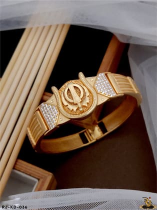 Superior Diamond Waheguru  Logo Kada  for Men KD-036-6 inch