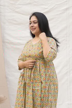 Ruhi Green Maternity and Nursing Cotton Dress-S
