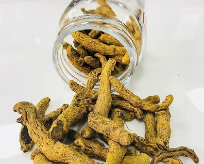 TURMERIC STICKS/ARSHIN BOTTU/HALDI KADI 100g TURMERIC STICKS/ARSHIN BOTTU/HALDI KADI 100g