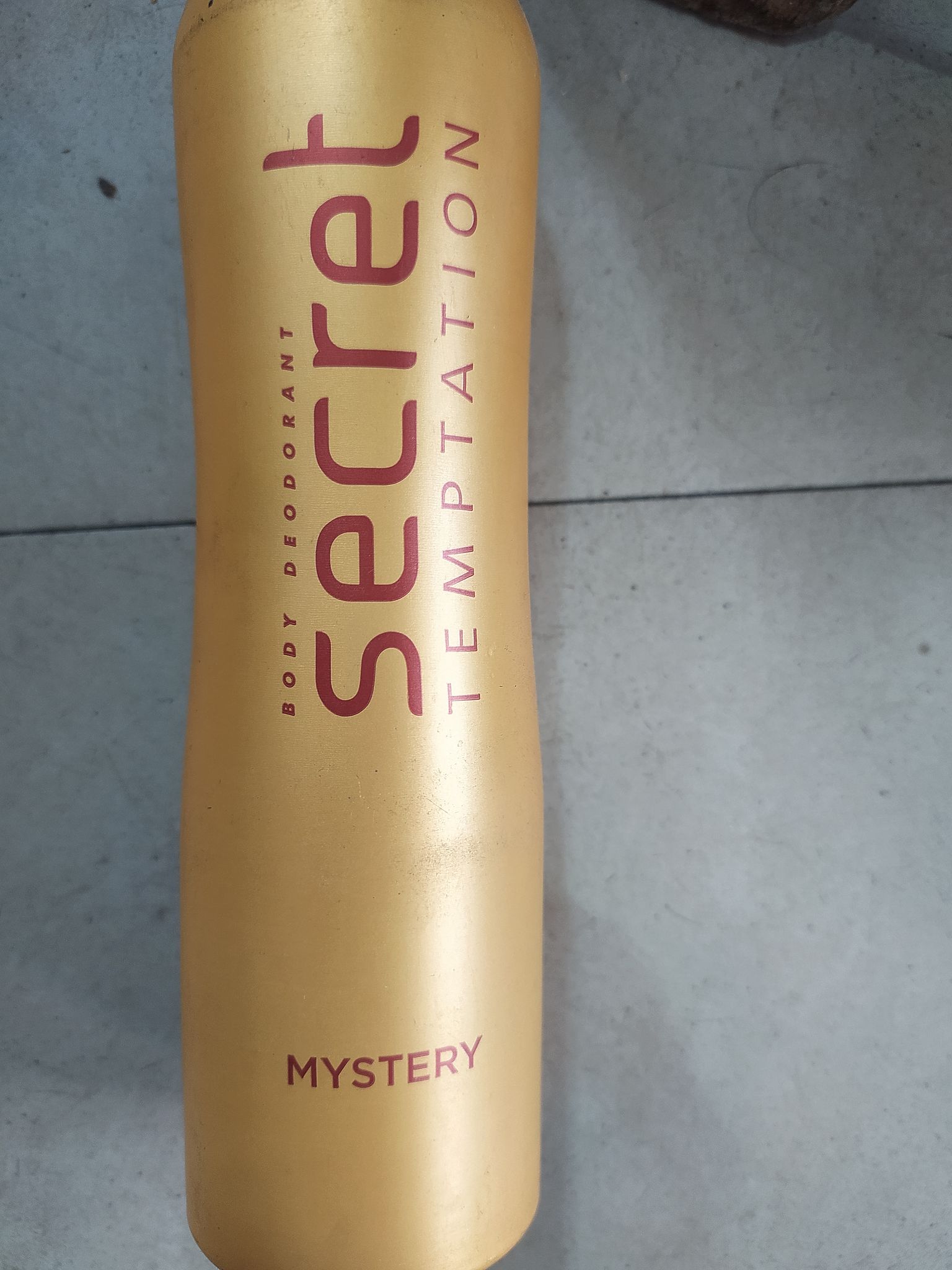 secrate temptation mystery body spay
