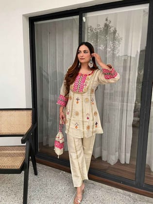 Mirror Embroidered Cos Moss Co-ord Set Mirror Embroidered Cos Moss Co-ord Set