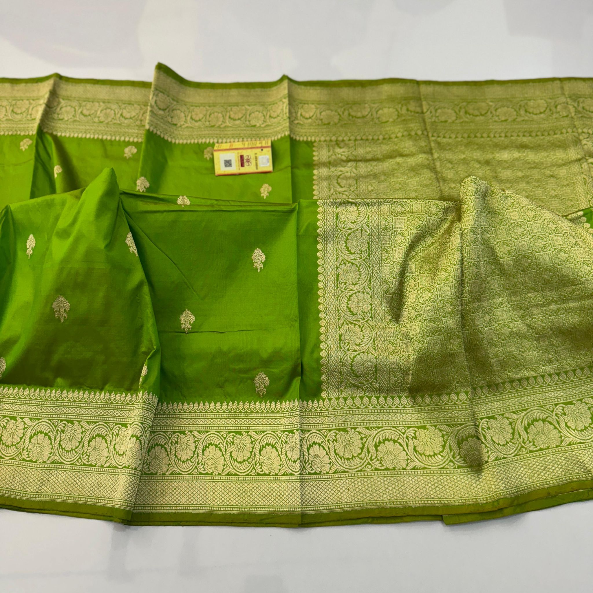 Benaras Katan Regular Style 160-Regular