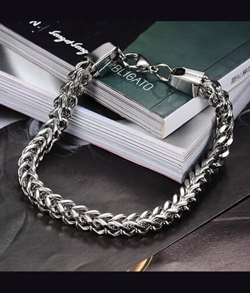 Thrillz Silver Bracelet ( Pack of 1 )