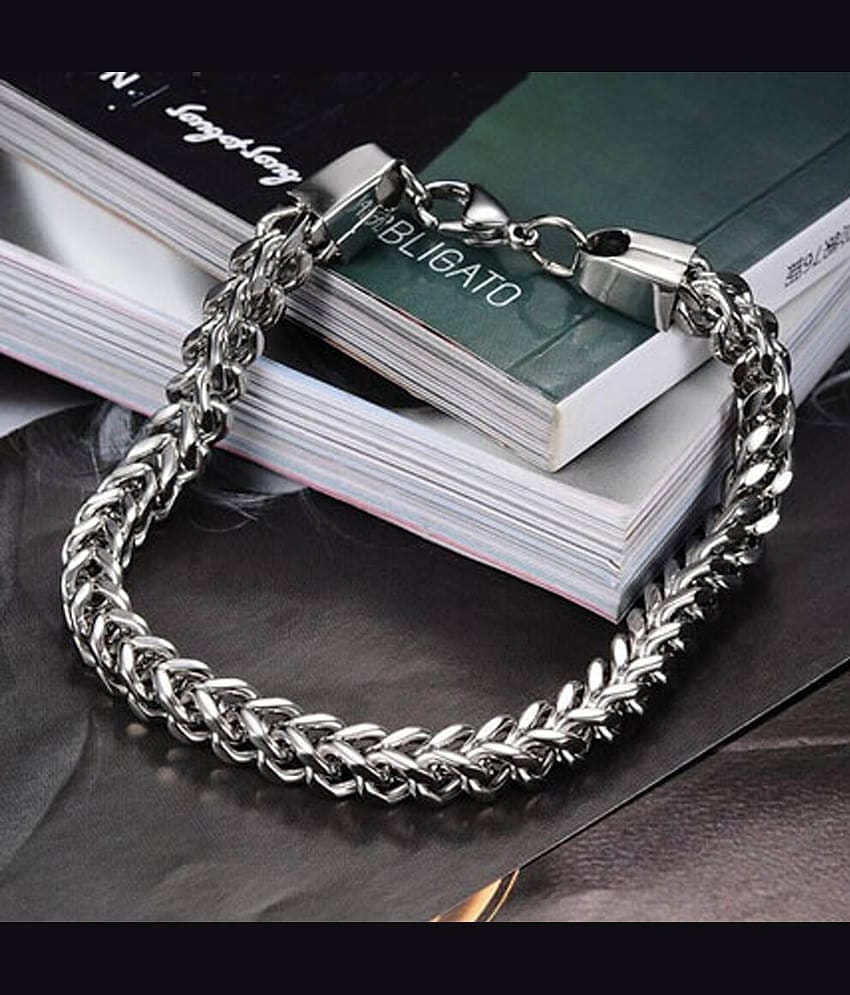 Thrillz Silver Bracelet ( Pack of 1 )