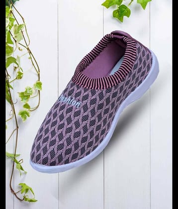 Seafoot PeachPuff Women's Juttis