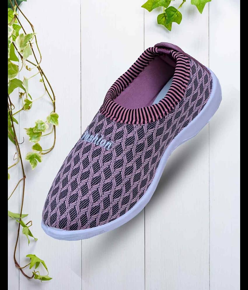 Seafoot PeachPuff Women's Juttis