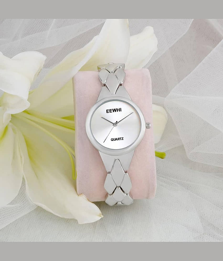 EEWHI Silver Metal Analog Womens Watch